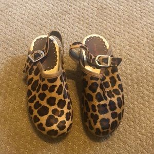 Hanna Andersson clogs